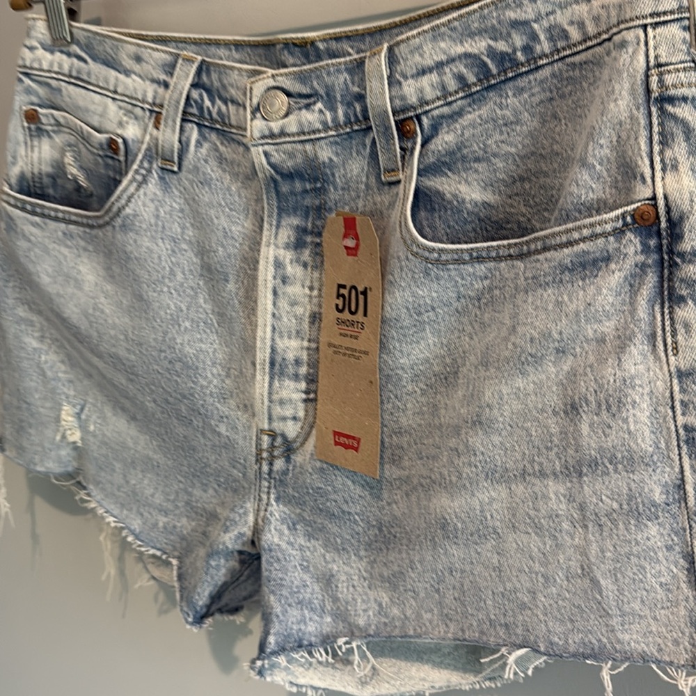 Levi’s Jean Shorts NWT - Picture 8 of 17